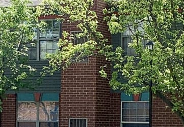 Carriage Town Apartments